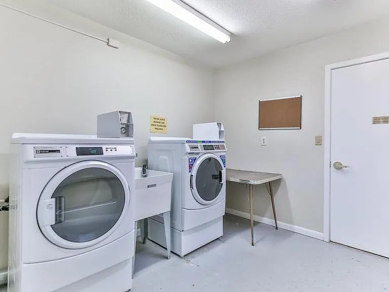 6423 Colony Way — Photo 11