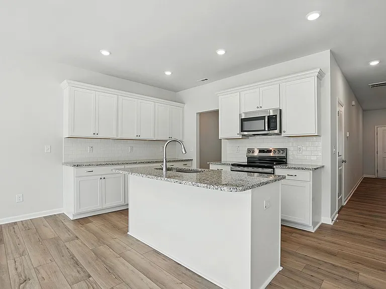 112 Central Townes Way #294 — Photo 8
