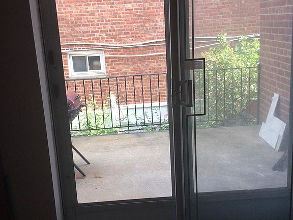 4th image of 5106 Fillmore Ave