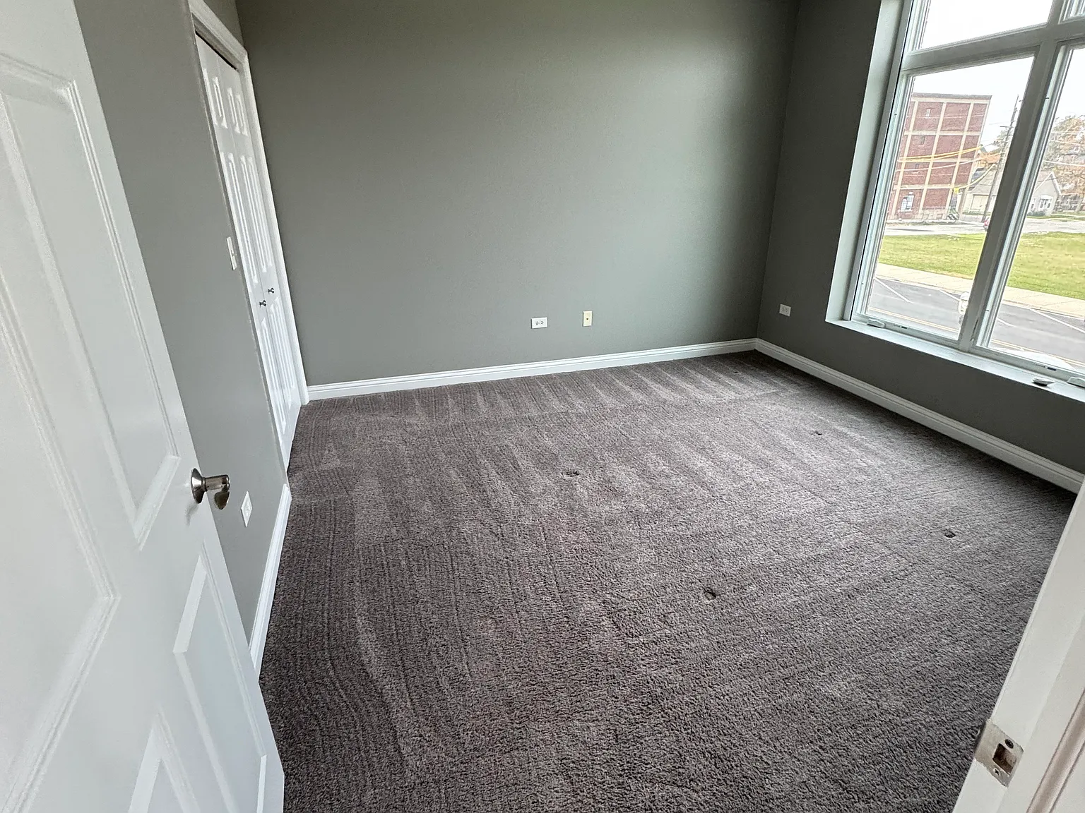 2 bed, 1100 sqft, $2,500 — Photo 4