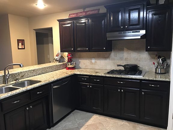5th image of 924 Bramblewood Ln