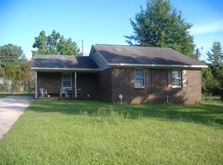 109 Ashcroft Dr, Greenwood, SC 29646