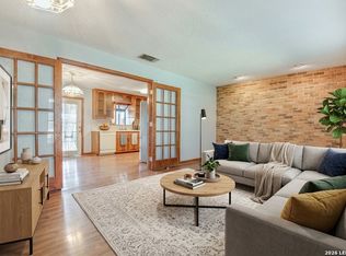 842 Deely Pl, San Antonio, TX 78221