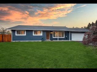 25 SE Hammond Ave, Cascade Locks, OR 97014