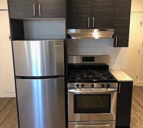 5th image of 1100 Leavenworth St APT 1