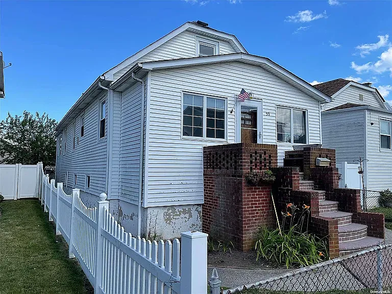 53 Ostend Rd — Photo 2