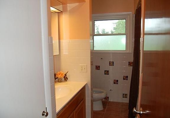5th image of 3303 W Southland Dr