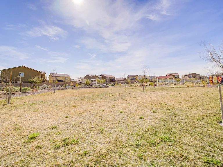 1586 Oro Grande Dr — Photo 34