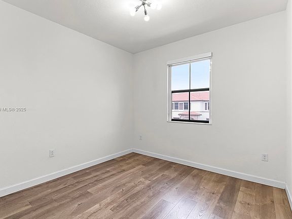 3rd image of 3392 W 114th Ter