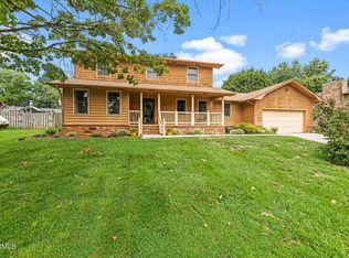 7425 Homestead Dr, Knoxville, TN 37918