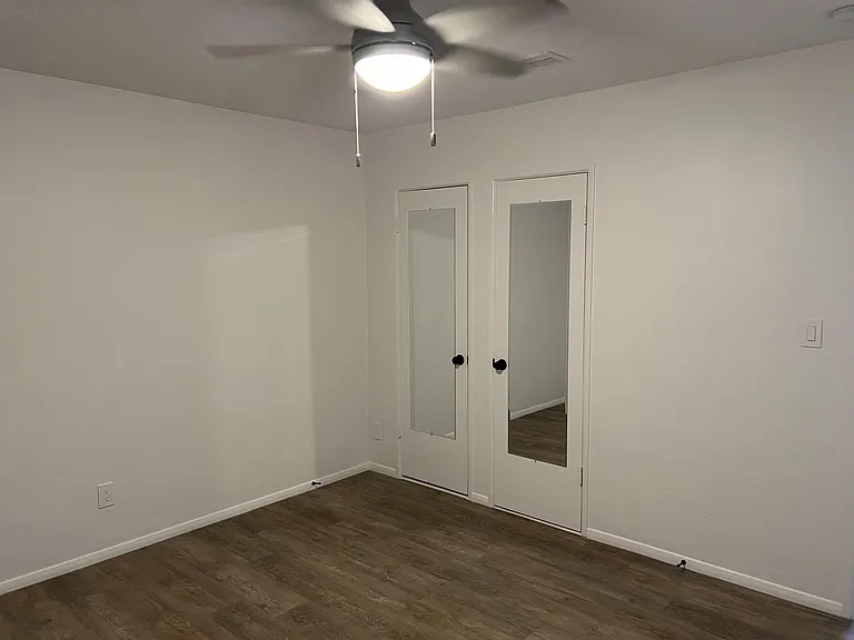 4463 Mentone St #5 — Photo 17