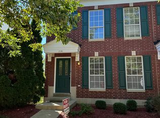 354 Heritage Commons Cir, O'Fallon, MO 63368