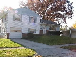 1496 Efner Dr photo 1