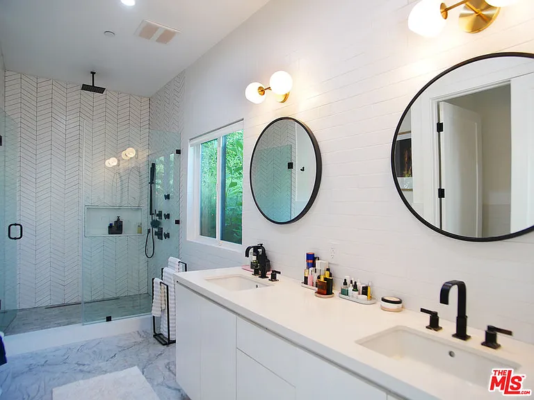 3744 Somerset Dr — Photo 19