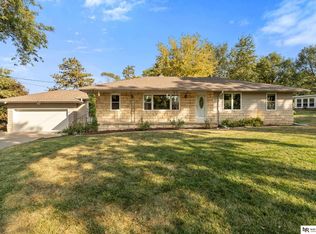 7912 Evans St, Omaha, NE 68134