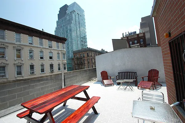 Rented by Bold New York | media 12