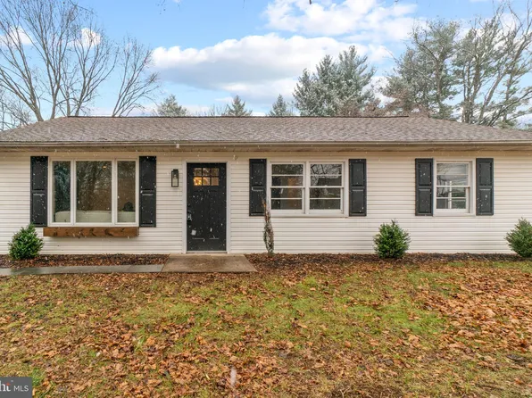 49 Sullivan Rd, Westminster, MD 21157