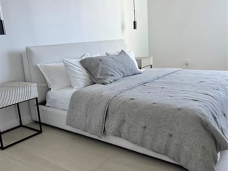 335 Biscayne Blvd #4207 — Photo 16