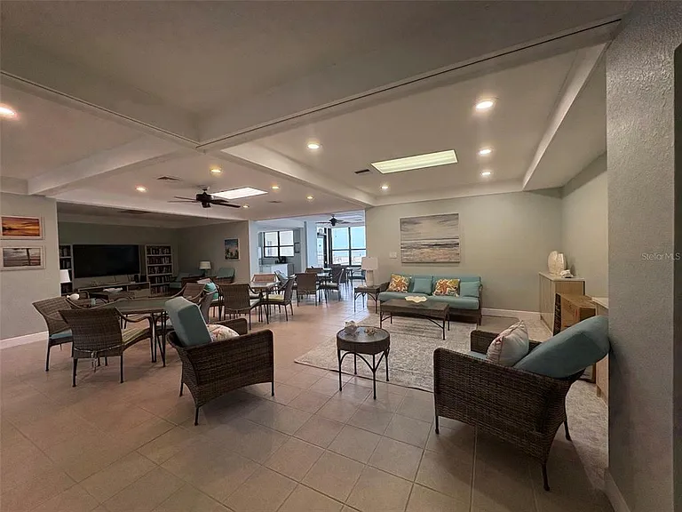 250 Woodette Dr #A — Photo 48