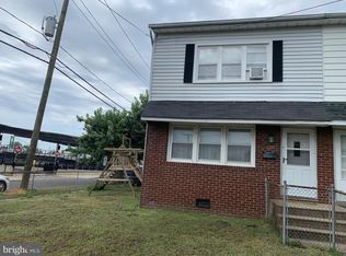 601 Division St, Gloucester City, NJ 08030