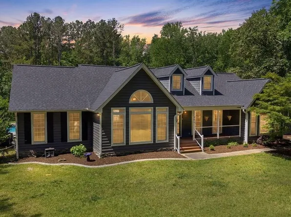 101 Lanier Wood Dr, Greenwood, SC 29649