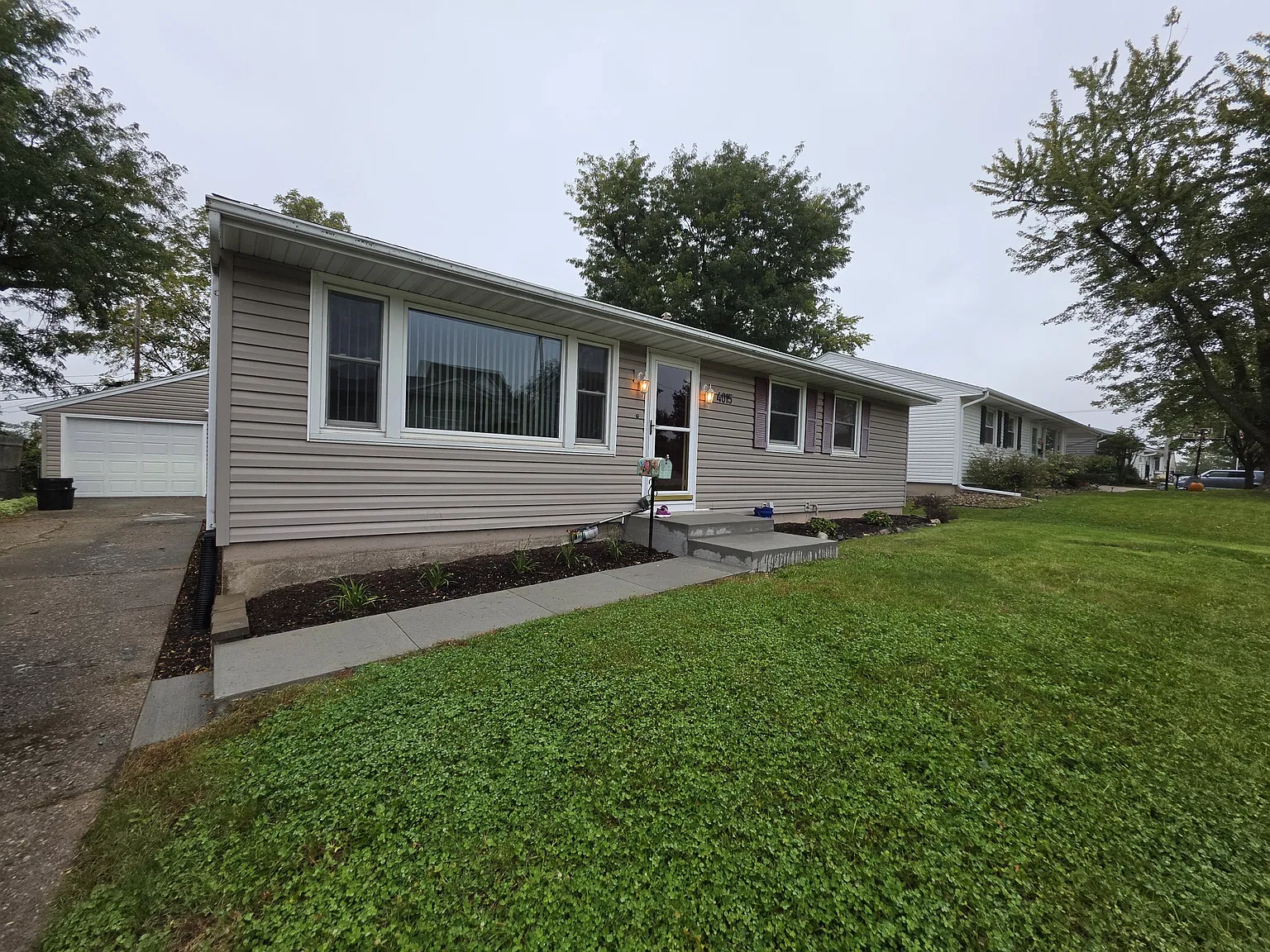 4015 Richmond Road Northeast - 1 — Photo 1