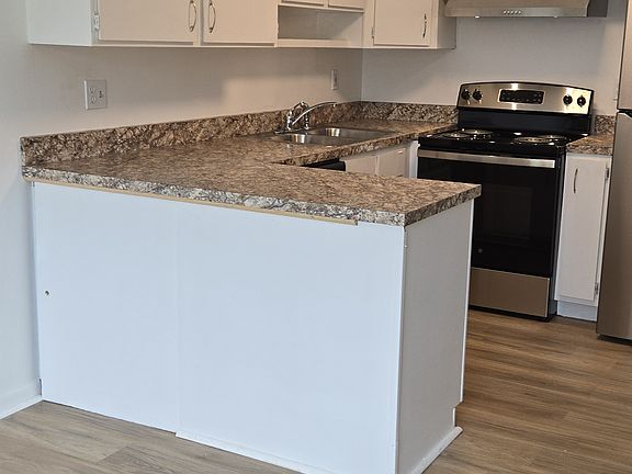 3rd image of 31767 Ivy Ln