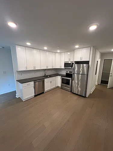 25 Eleanor St #205 Photo 1