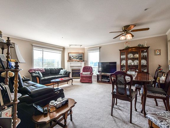 5th image of 2626 Countess St #322
