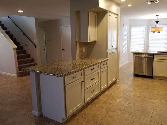 2nd image of 11280 E Sunnyside Dr