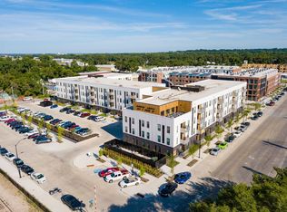 Rowat Lofts Apartments, Des Moines, IA 50309