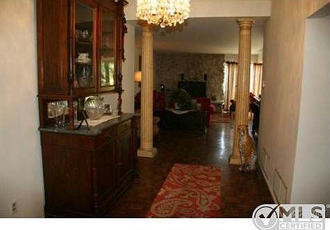 3rd image of 17328 Ludlow St