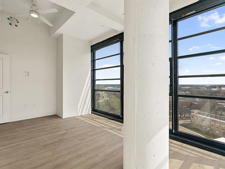 The Tower at Henry — Photo 129