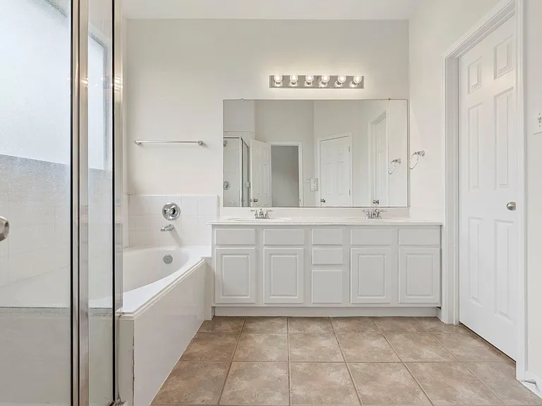 31719 Cattail Park Ct — Photo 14