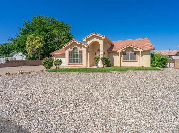 3082 Bloomington Hills Dr, Saint George, UT 84790