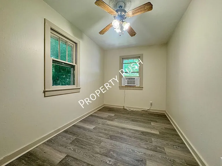 1820 Tunnel Blvd #A — Photo 10