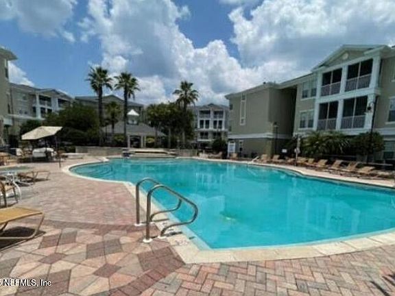 2nd image of 8290 GATE Parkway W #1110