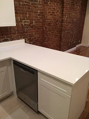 Rented by Sky Management | media 33