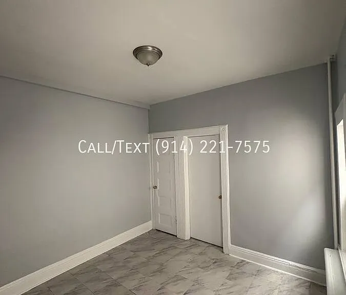 162 Waverly St #2 — Photo 6
