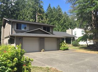 2003 Manorwood Dr, Puyallup, WA 98374