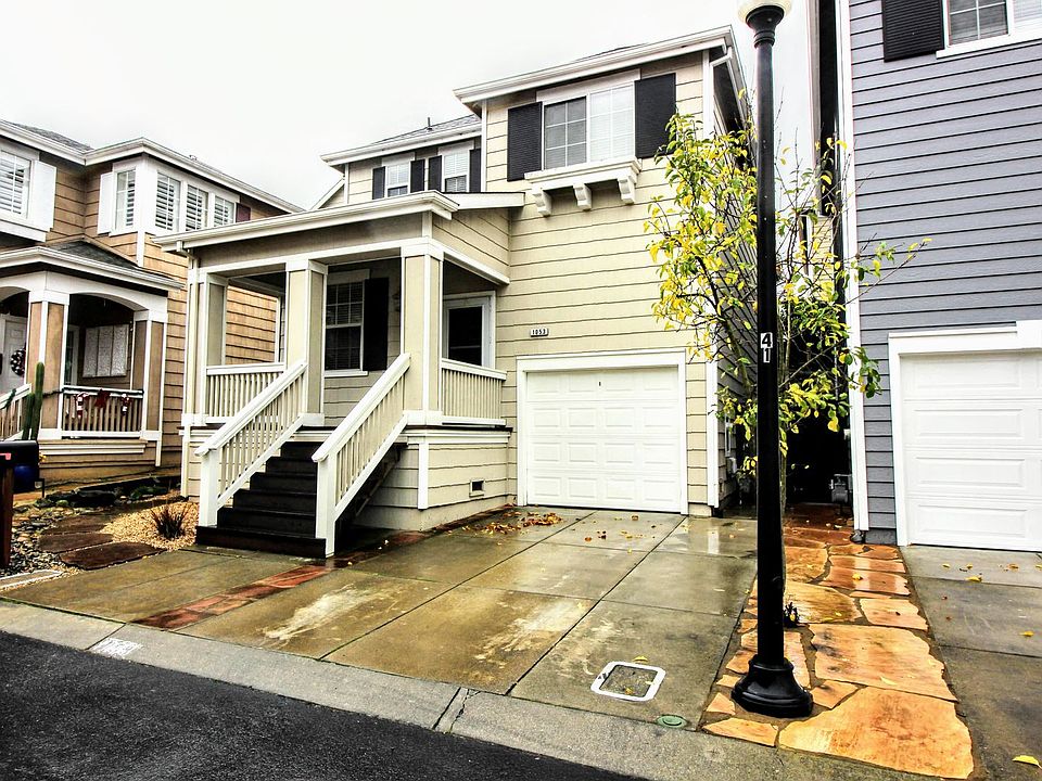 1st image of 1053 Warren Dr