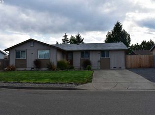 301 Columbia Loop Rd, Roseburg, OR 97471