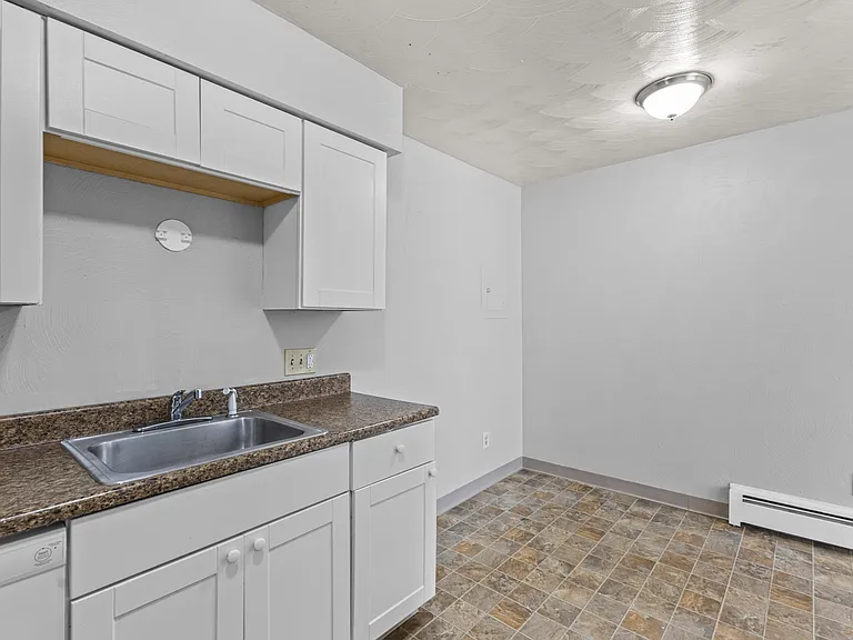 3334 Pleasant Grove Rd — Photo 5