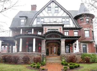 56 Union Ave, Saratoga Springs, NY 12866