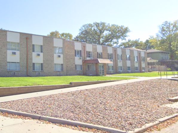 320 1st Ave SE APT 207