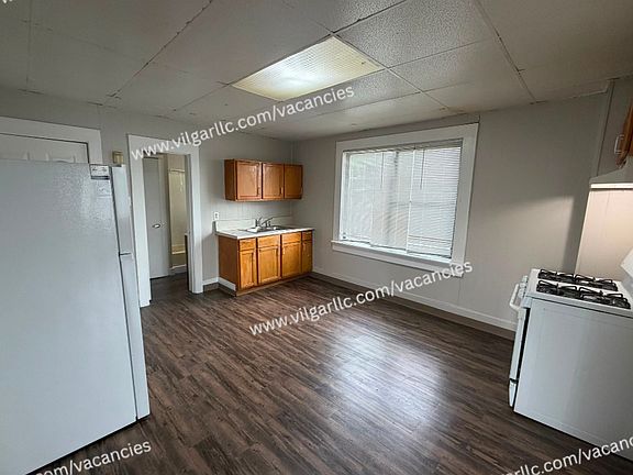 4th image of 1202 W 151st St #2F
