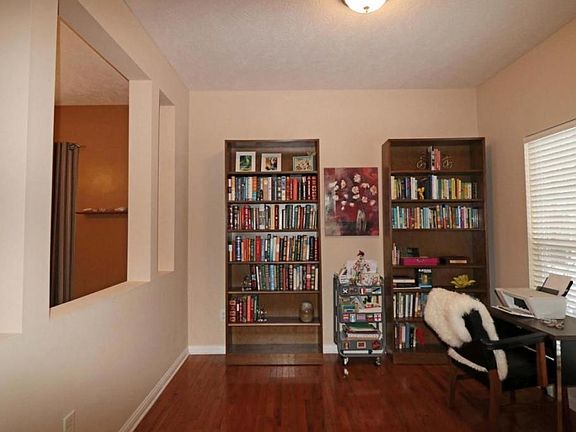 3rd image of 2036 Destin Pl S