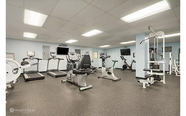 Sold by Douglas Elliman | media 15