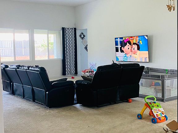 3rd image of 2708 Cordelia Ln