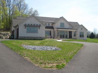 3994 Kozy Korner Rd, Center Valley, PA 18034